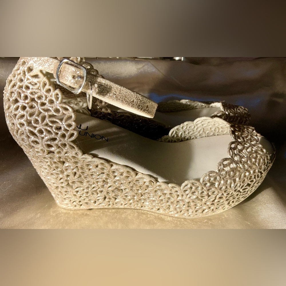 Ninety Union Women's Gold Lace Flats